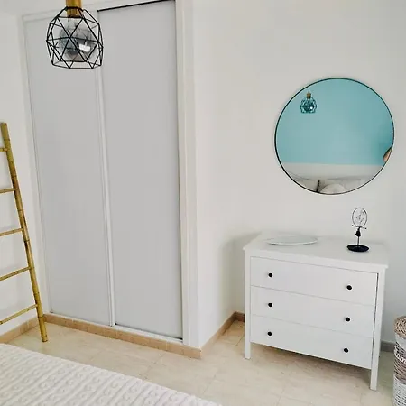 Beautiful By The Beach, Cleaning Included Holiday home Callao Salvaje