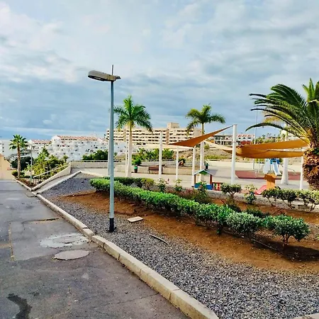 Holiday home Beautiful By The Beach, Cleaning Included
